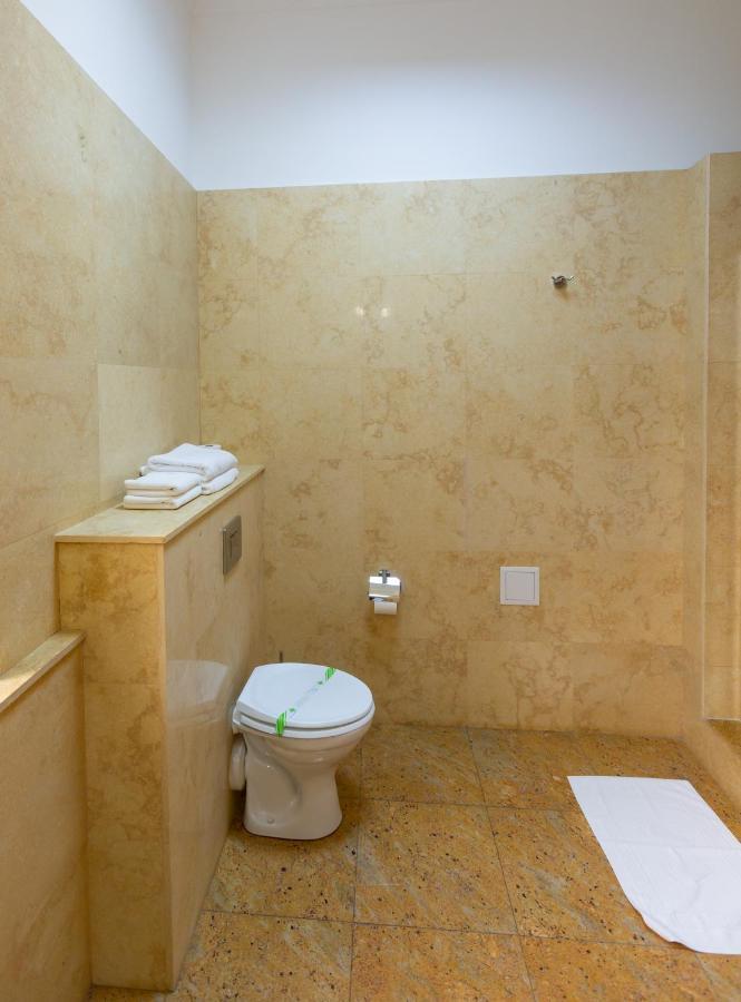 Hotel Art Buzău Dış mekan fotoğraf
