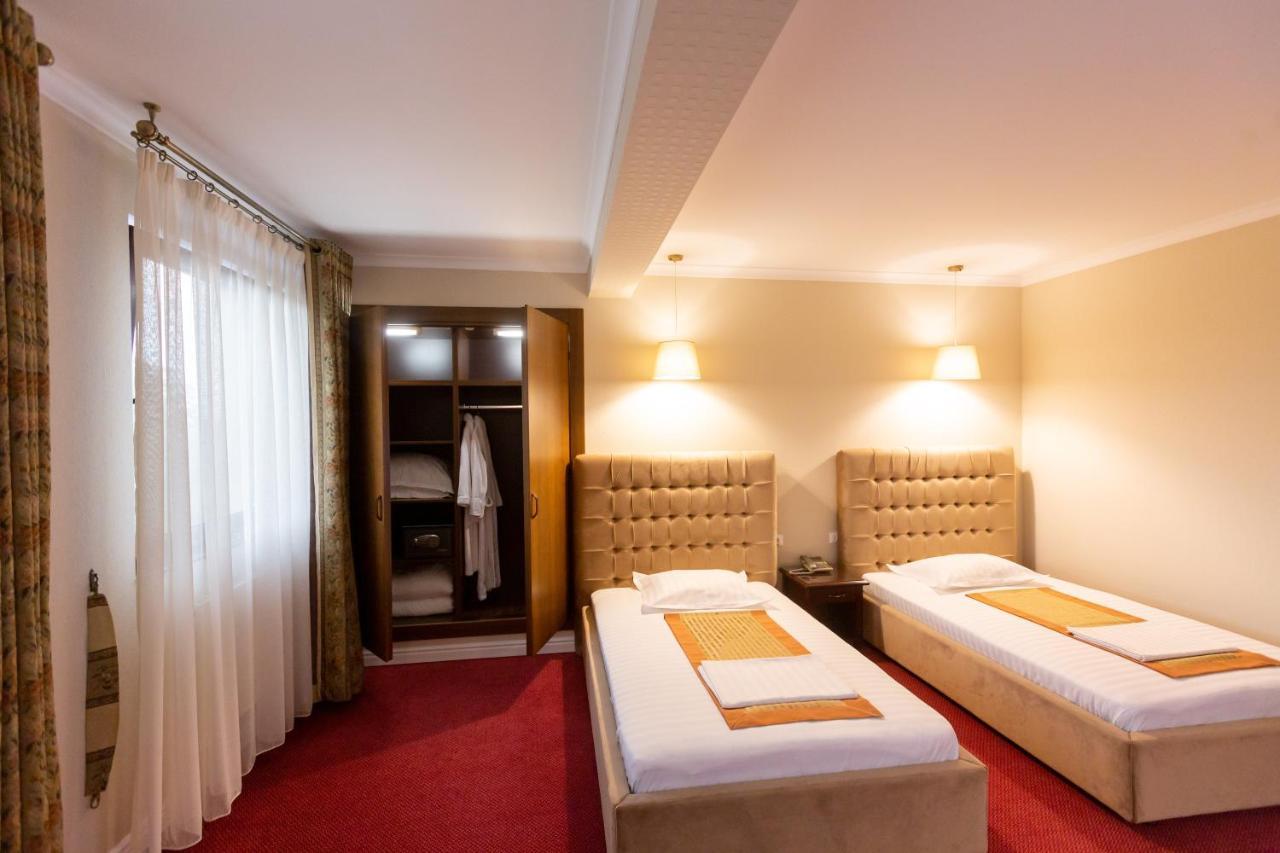 Hotel Art Buzău Dış mekan fotoğraf