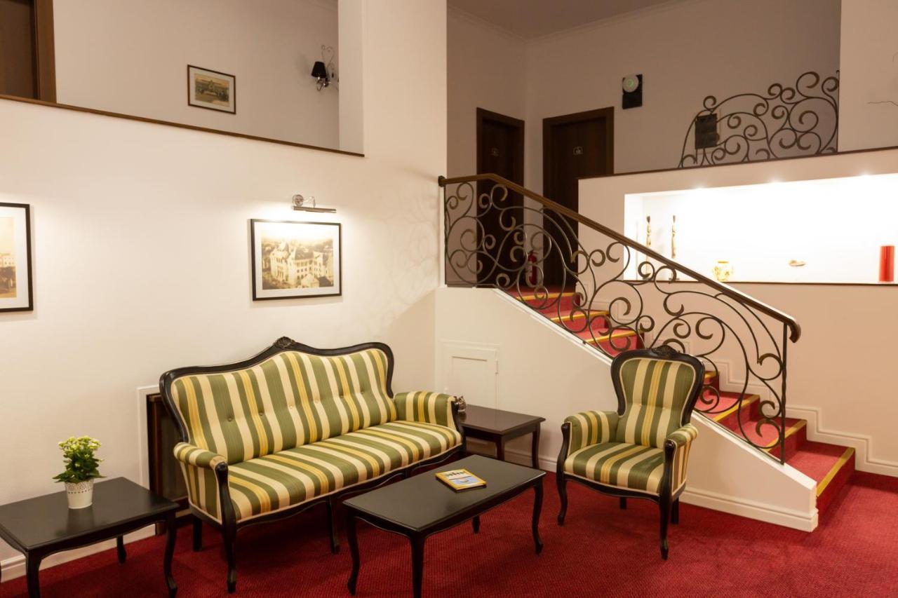 Hotel Art Buzău Dış mekan fotoğraf