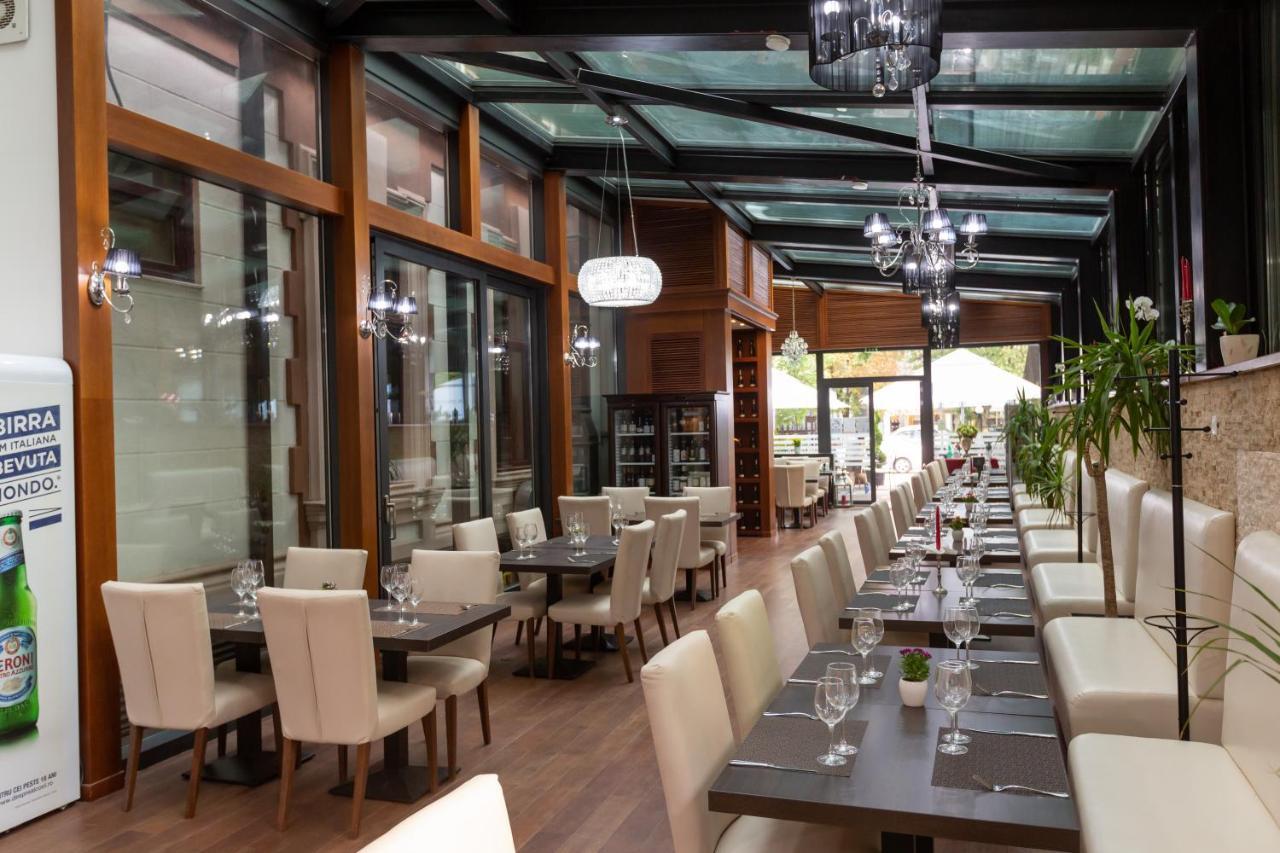 Hotel Art Buzău Dış mekan fotoğraf